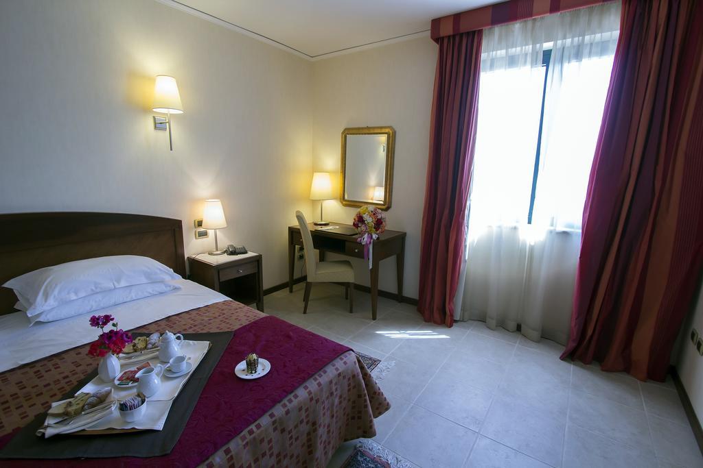 Grand Hotel Paestum Eksteriør bilde